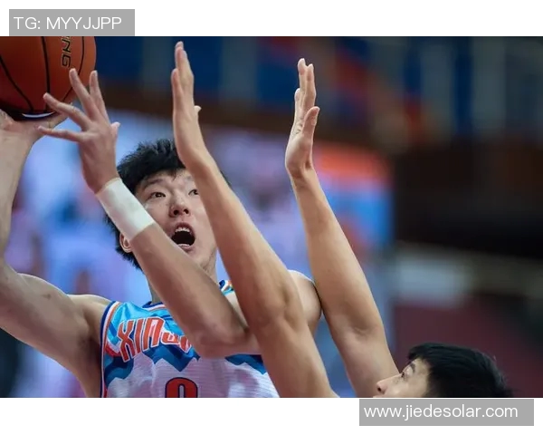 教练变阵调整奏效，新疆伊力特精神焕发