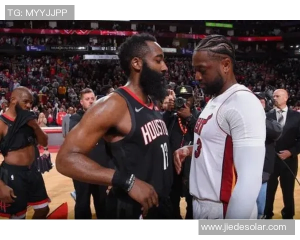 杜兰特赛季场均30+，超越乔丹和科比的传奇之路